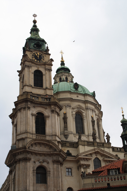Igreja S. Nicholas em Praga